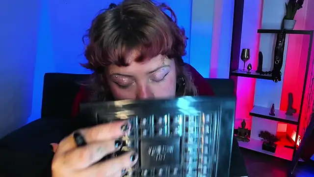 Sabrina scarlett online show from 12/19/25, 05:36