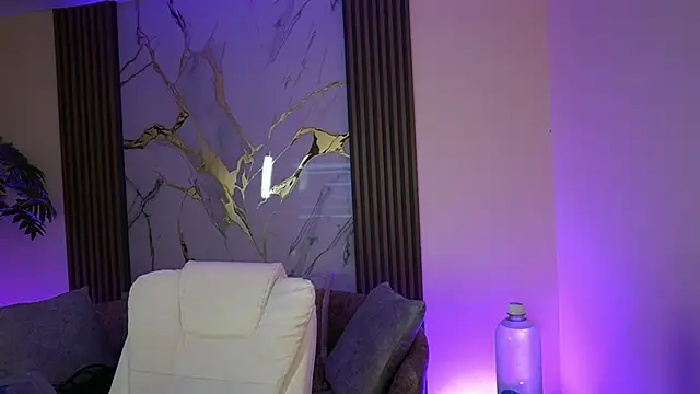 Anybuny online show from 10/10/25, 11:31