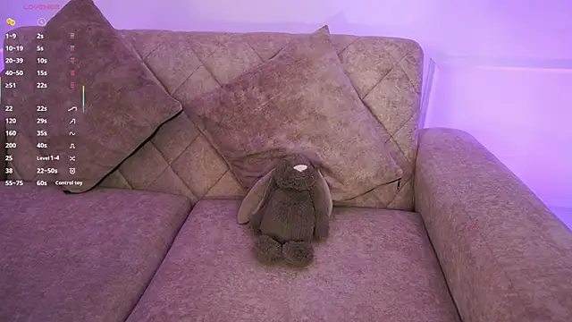 Snapshot of Anybuny chatting on 03/06/26, 01:51 Anybuny online show from 03/06/26, 01:51