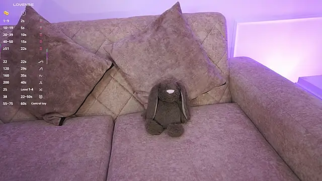 Snapshot of Anybuny chatting on 03/19/26, 12:53 Anybuny online show from 03/19/26, 12:53