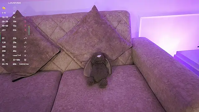 Snapshot of Anybuny chatting on 03/21/26, 12:10 Anybuny online show from 03/21/26, 12:10