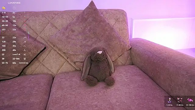 Snapshot of Anybuny chatting on 03/25/26, 12:11 Anybuny online show from 03/25/26, 12:11