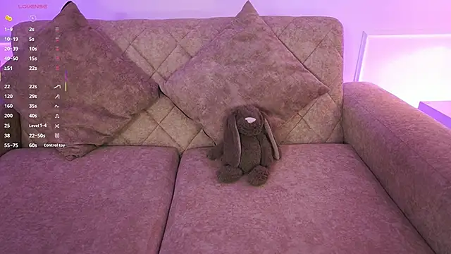 Snapshot of Anybuny chatting on 04/04/26, 11:40 Anybuny online show from 04/04/26, 11:40