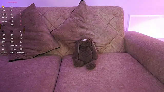 Snapshot of Anybuny chatting on 04/11/26, 11:36 Anybuny online show from 04/11/26, 11:36