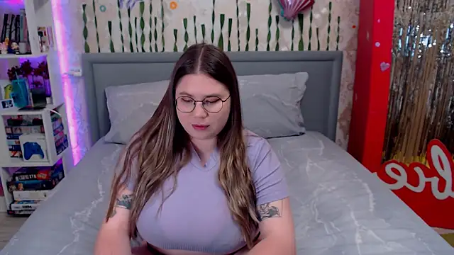 Snapshot of portgas_d_letty chatting on 06/24/26, 10:09 portgas d letty online show from 06/24/26, 10:09