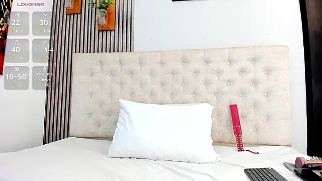 Anastasiapriest online show from 11/21/25, 11:53