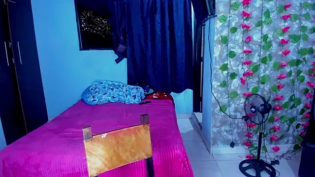 Snapshot of AngelaCoffee chatting on 06/11/26, 12:32 AngelaCoffee online show from 06/11/26, 12:32