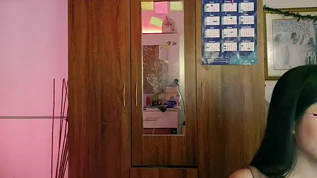 LauGrayJ online show from 03/12/26, 01:45