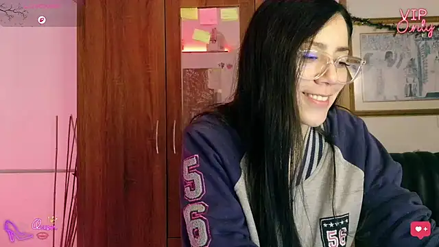 LauGrayJ online show from 03/12/26, 03:51