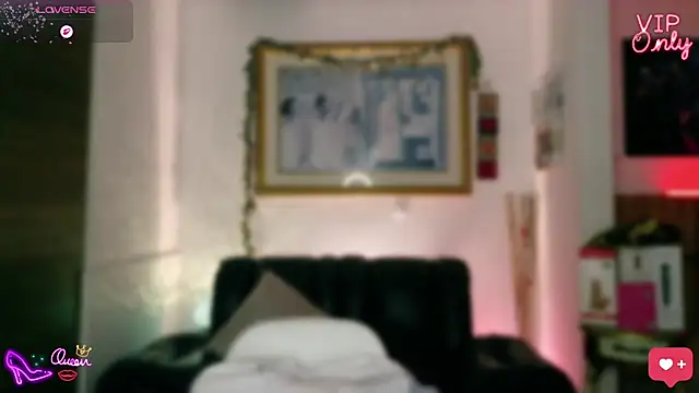 LauGrayJ online show from 04/13/26, 11:10