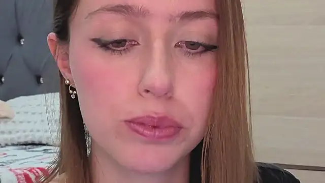 Snapshot of SofiaGc chatting on 07/03/26, 03:24 SofiaGc online show from 07/03/26, 03:24