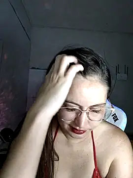 Snapshot of dani123unica chatting on 09/29/25, 10:31 dani123unica online show from 09/29/25, 10:31