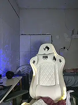 Snapshot of dani123unica chatting on 11/22/25, 10:53 dani123unica online show from 11/22/25, 10:53