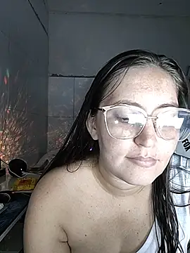 Snapshot of dani123unica chatting on 12/03/25, 03:43 dani123unica online show from 12/03/25, 03:43