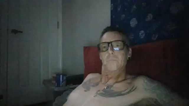 Snapshot of hobgoblinbob chatting on 07/30/26, 08:02 hobgoblinbob online show from 07/30/26, 08:02
