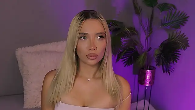 Jessielle online show from 07/10/26, 06:32