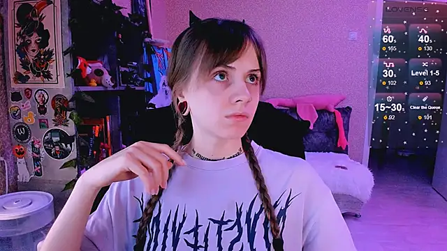 NaniMoore online show from 02/15/25, 08:11