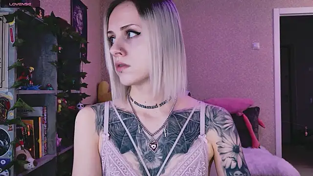 NaniMoore online show from 02/08/26, 08:45