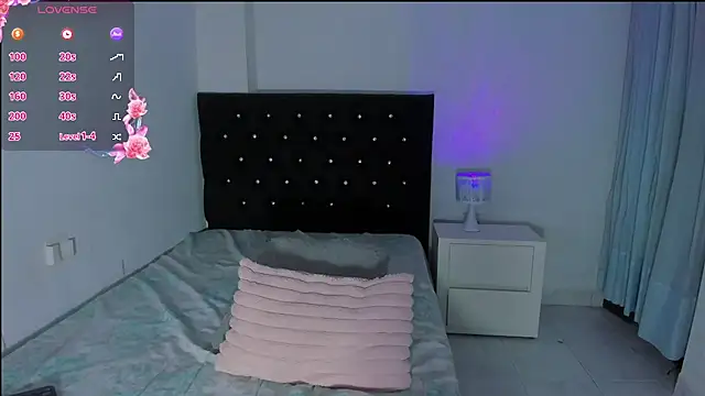 auroraa sexy online show from 11/21/25, 04:16