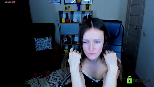 FrancescaCollins online show from 01/28/25, 10:34