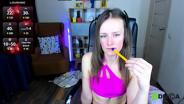 FrancescaCollins online show from 02/18/25, 02:16