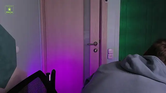 MarkGWalker online show from 12/21/24, 03:42