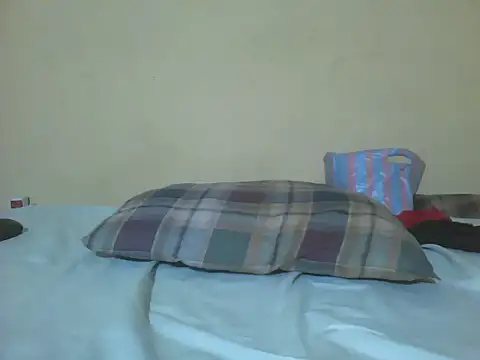 Snapshot of Sweet-beanca chatting on 04/22/26, 05:36 Sweet-beanca online show from 04/22/26, 05:36