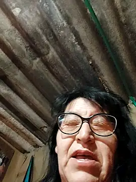 clarita 01 online show from 10/06/25, 10:34