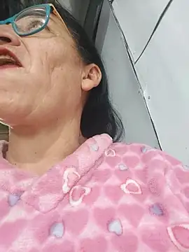 clarita 01 online show from 02/13/26, 12:56