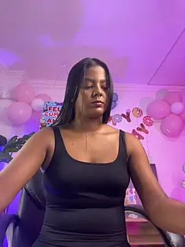 Snapshot of JANYLOVE__ chatting on 06/20/26, 11:02 JANYLOVE online show from 06/20/26, 11:02