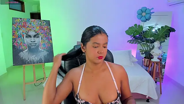 Snapshot of JANYLOVE__ chatting on 07/15/26, 10:42 JANYLOVE online show from 07/15/26, 10:42