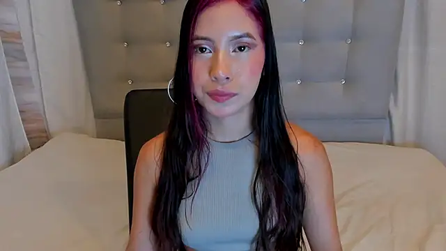 nymphomanya online show from 04/15/26, 09:26