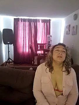 kitty 84 online show from 11/02/25, 03:58