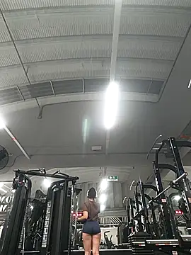 Snapshot of _vaness chatting on 03/06/25, 05:46 vaness online show from 03/06/25, 05:46