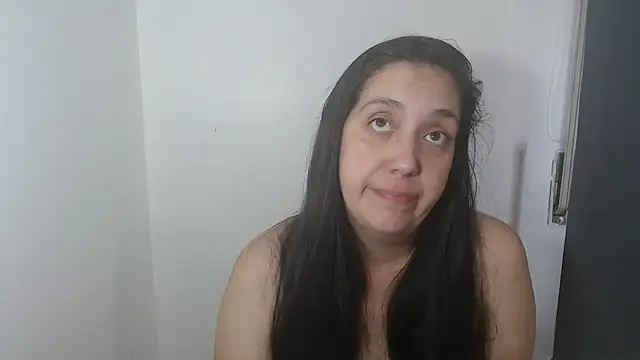 Snapshot of lulitasexy chatting on 01/05/25, 10:19 lulitasexy online show from 01/05/25, 10:19