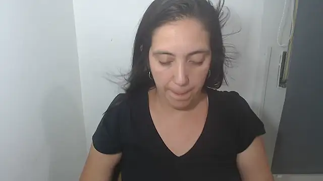 Snapshot of lulitasexy chatting on 02/09/25, 12:28 lulitasexy online show from 02/09/25, 12:28