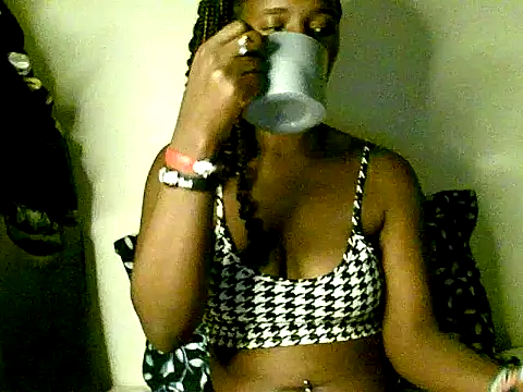 Snapshot of lavishh_linds chatting on 01/04/25, 04:00 lavishh linds online show from 01/04/25, 04:00