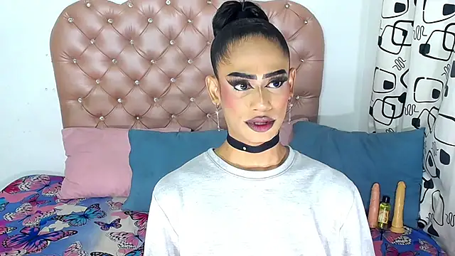 Snapshot of Aslhy_Goddessx chatting on 03/06/25, 01:05 Aslhy Goddessx online show from 03/06/25, 01:05