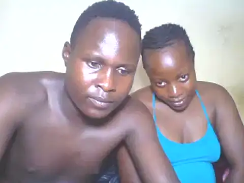 Snapshot of Dark_Queenchocolate chatting on 12/12/24, 09:37 Dark Queenchocolate online show from 12/12/24, 09:37