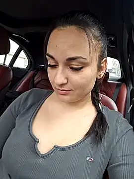 AlexandraRand online show from 02/05/25, 11:23