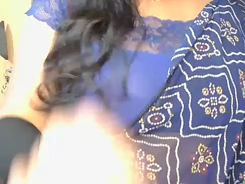 Snapshot of Cute_Ruhi99 chatting on 02/10/25, 07:36 Cute Ruhi99 online show from 02/10/25, 07:36