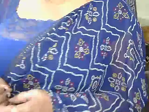 Snapshot of Cute_Ruhi99 chatting on 02/10/25, 01:33 Cute Ruhi99 online show from 02/10/25, 01:33