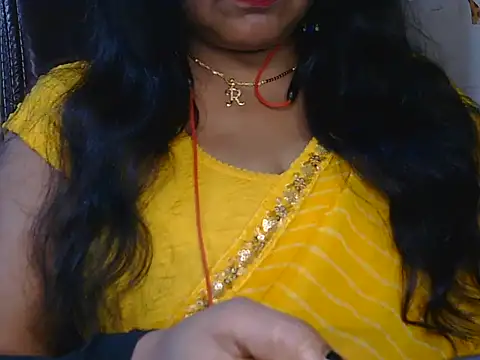 Snapshot of Cute_Ruhi99 chatting on 02/11/25, 07:44 Cute Ruhi99 online show from 02/11/25, 07:44