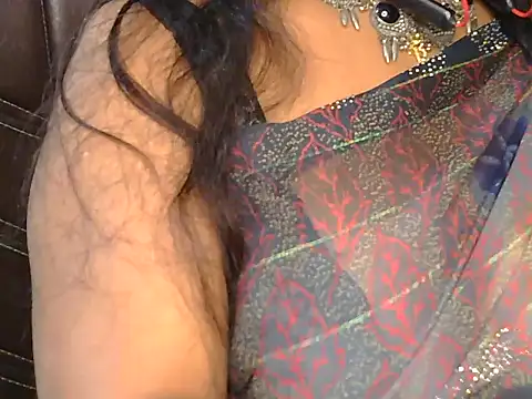Snapshot of Cute_Ruhi99 chatting on 02/21/25, 01:11 Cute Ruhi99 online show from 02/21/25, 01:11