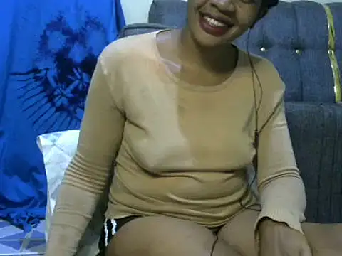Snapshot of Sexy_Kezzy chatting on 03/14/25, 11:53 Sexy Kezzy online show from 03/14/25, 11:53