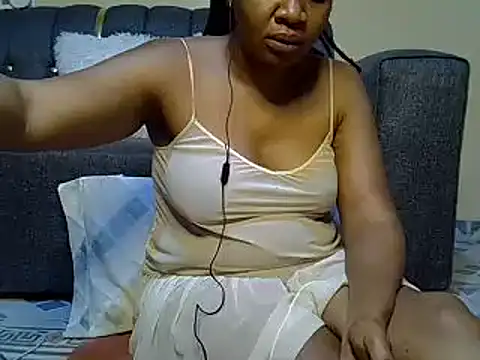 Snapshot of Sexy_Kezzy chatting on 02/20/26, 07:10 Sexy Kezzy online show from 02/20/26, 07:10