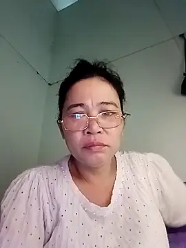 Snapshot of Sexy-asslove90 chatting on 09/13/25, 03:17 Sexy-asslove90 online show from 09/13/25, 03:17