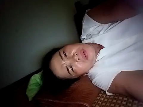 Snapshot of Sexy-asslove90 chatting on 10/06/25, 07:06 Sexy-asslove90 online show from 10/06/25, 07:06