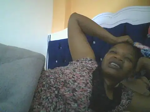 Snapshot of clakemmy250 chatting on 02/06/25, 09:49 clakemmy250 online show from 02/06/25, 09:49