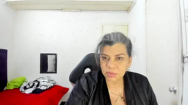 vikyadams online show from 09/23/25, 10:40